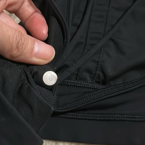Lululemon Trinity Bra Black Strappy Workout Gym-6 - Picture 6 of 6